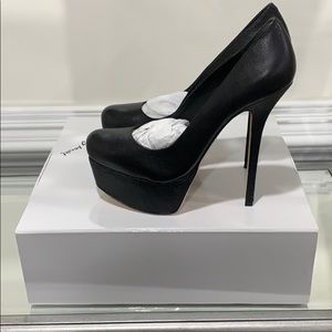 Alice + Olivia Embossed Lizard Platform Pumps